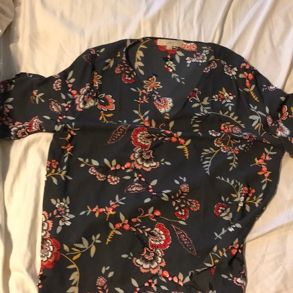 Flower Blouse - Picture 1 of 1